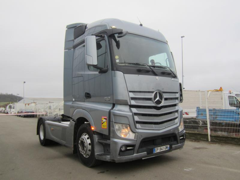 Mercedes Actros 1845 - Cabeza tractora: foto 3 Mercedes Actros 1845 - Cabeza tractora: foto 3