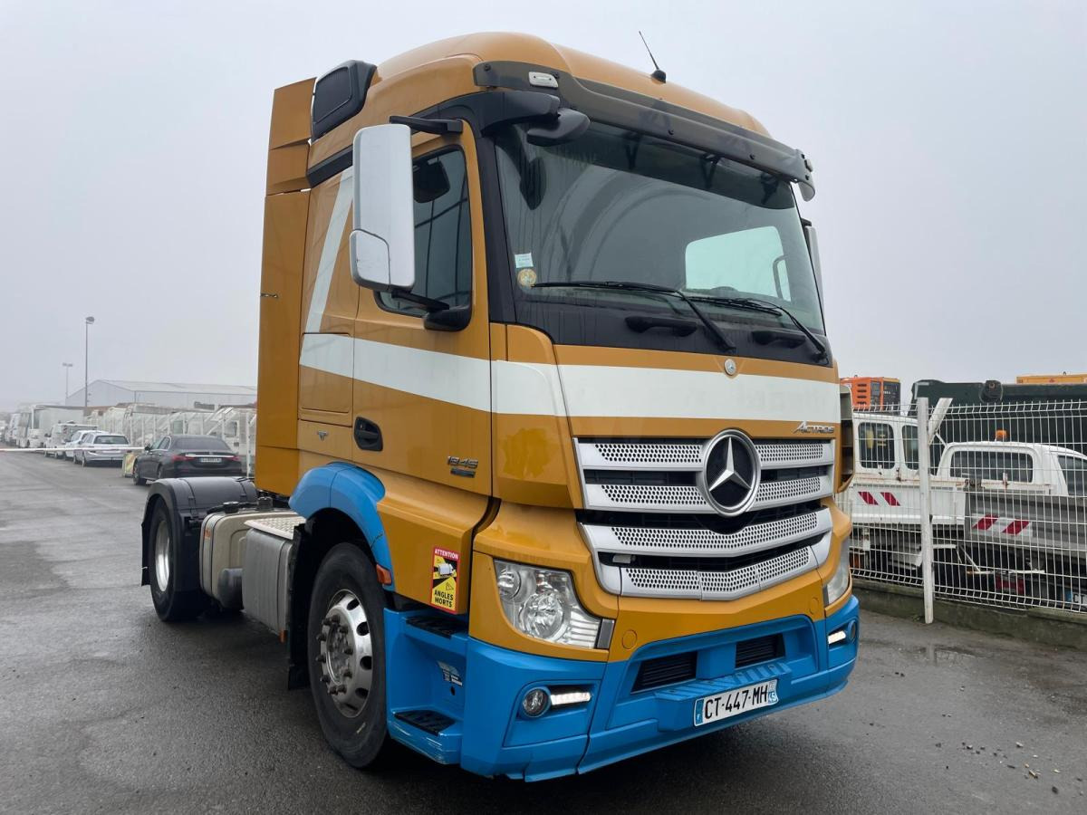 Mercedes Actros 1845 - Cabeza tractora: foto 2 Mercedes Actros 1845 - Cabeza tractora: foto 2