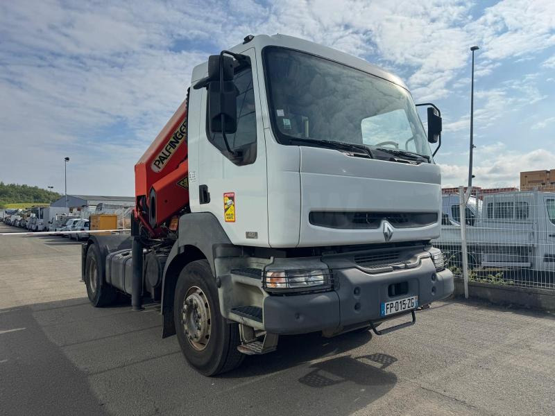 Renault Kerax 420 DCI - Cabeza tractora: foto 3 Renault Kerax 420 DCI - Cabeza tractora: foto 3