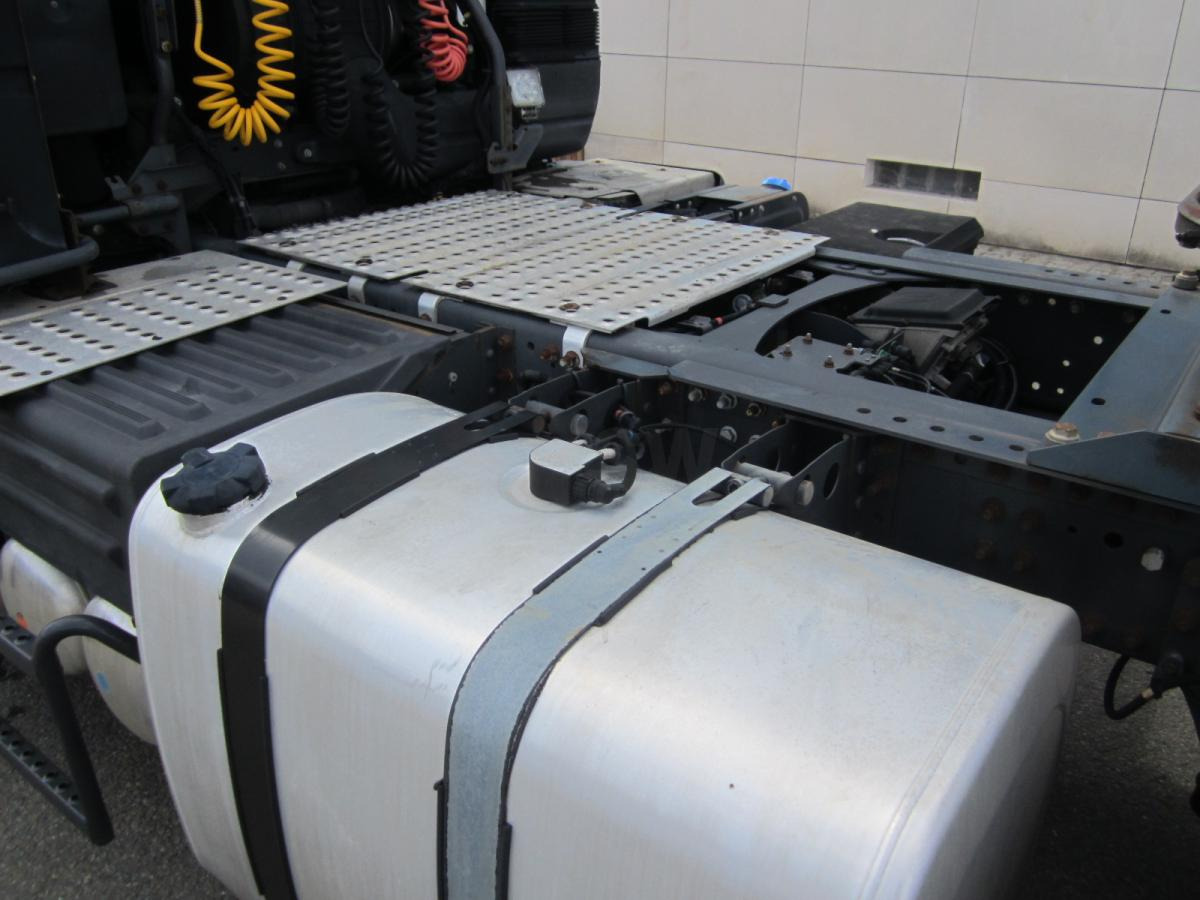 Cabeza tractora Renault Premium 460 DXI: foto 9