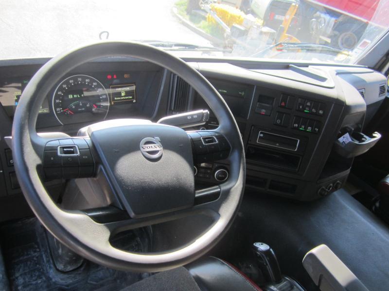 Cabeza tractora Volvo FMX 460: foto 11