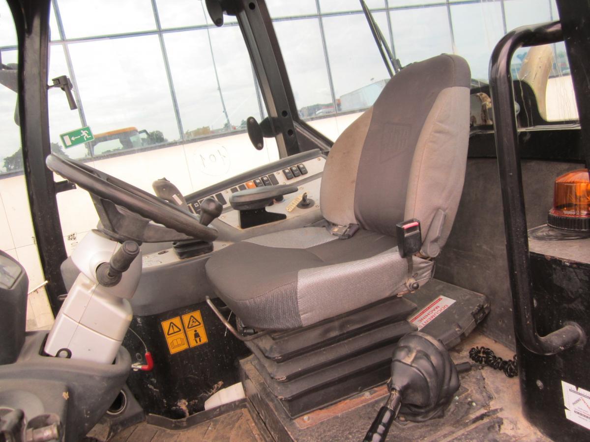 Cargadora de ruedas Jcb 406: foto 12