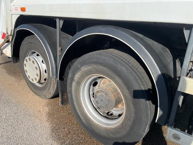 Renault Premium 310 DXI - Camión de basura: foto 5 Renault Premium 310 DXI - Camión de basura: foto 5