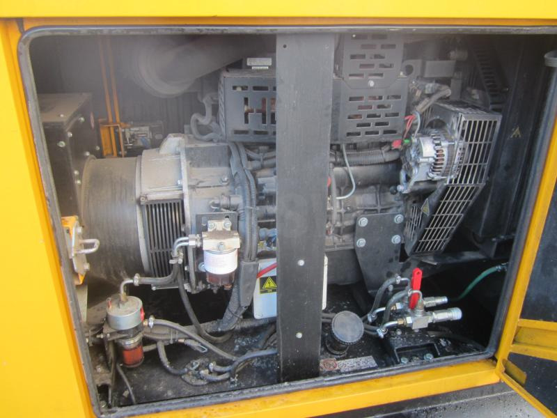 Sdmo R44 - Generador industriale: foto 5 Sdmo R44 - Generador industriale: foto 5