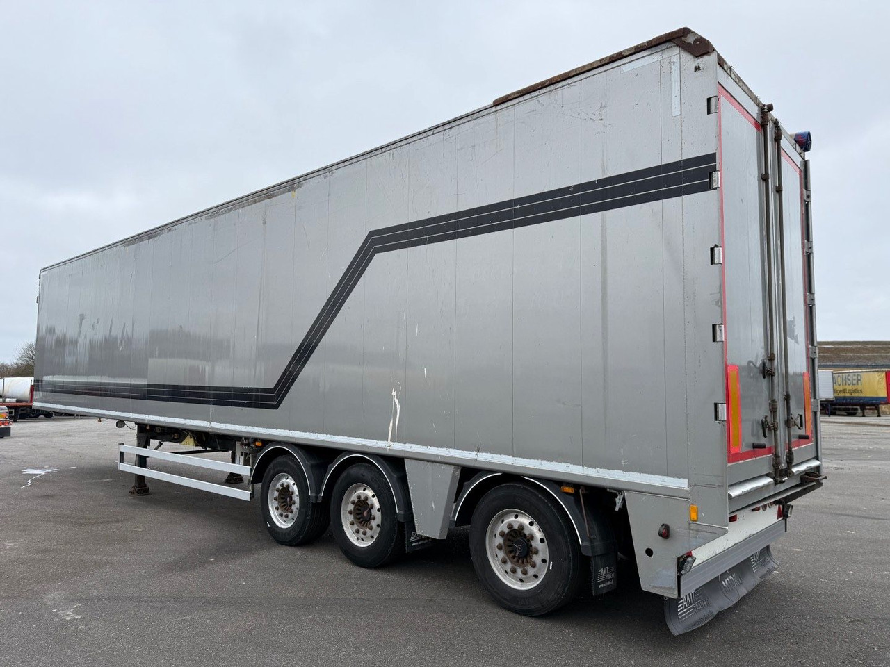 AMT W85 3 axle Walking floor - Semirremolque piso movil: foto 4 AMT W85 3 axle Walking floor - Semirremolque piso movil: foto 4