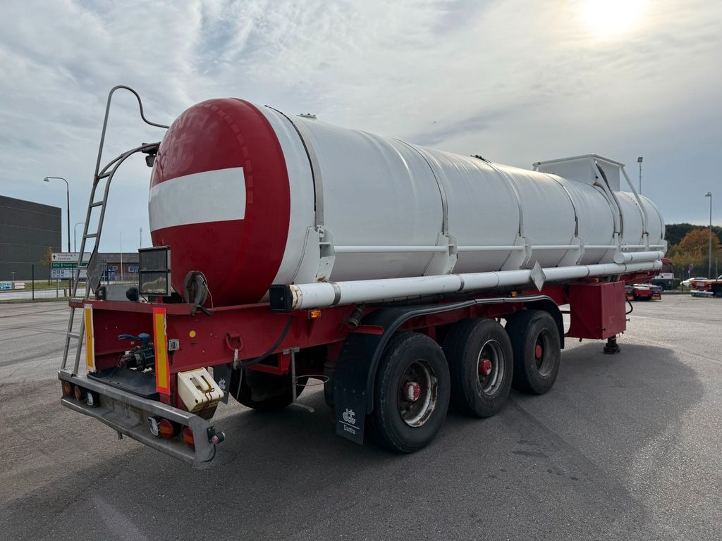 Blumhardt 3 axle 29.000 L ADR Tank trailer - Semirremolque cisterna: foto 3 Blumhardt 3 axle 29.000 L ADR Tank trailer - Semirremolque cisterna: foto 3
