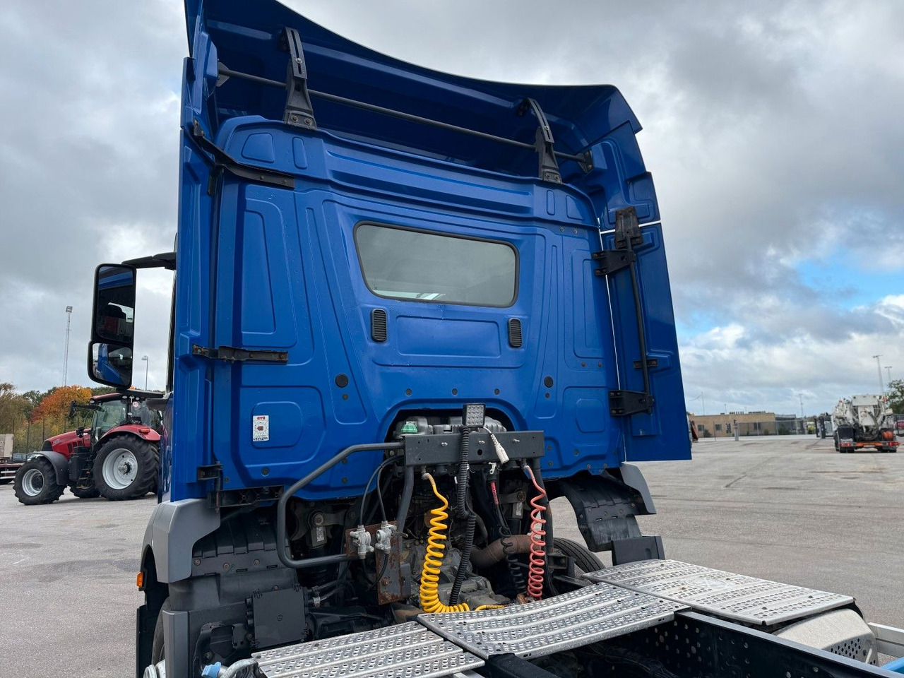Mercedes-Benz Actros 1832 4x2 Euro 6 - Cabeza tractora: foto 5 Mercedes-Benz Actros 1832 4x2 Euro 6 - Cabeza tractora: foto 5