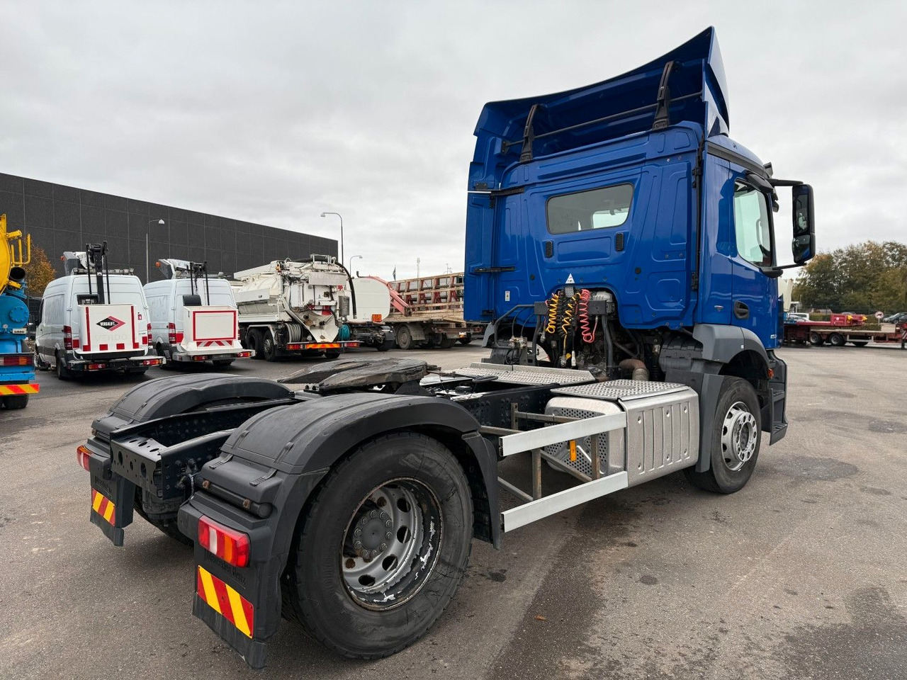 Mercedes-Benz Actros 1832 4x2 Euro 6 - Cabeza tractora: foto 3 Mercedes-Benz Actros 1832 4x2 Euro 6 - Cabeza tractora: foto 3