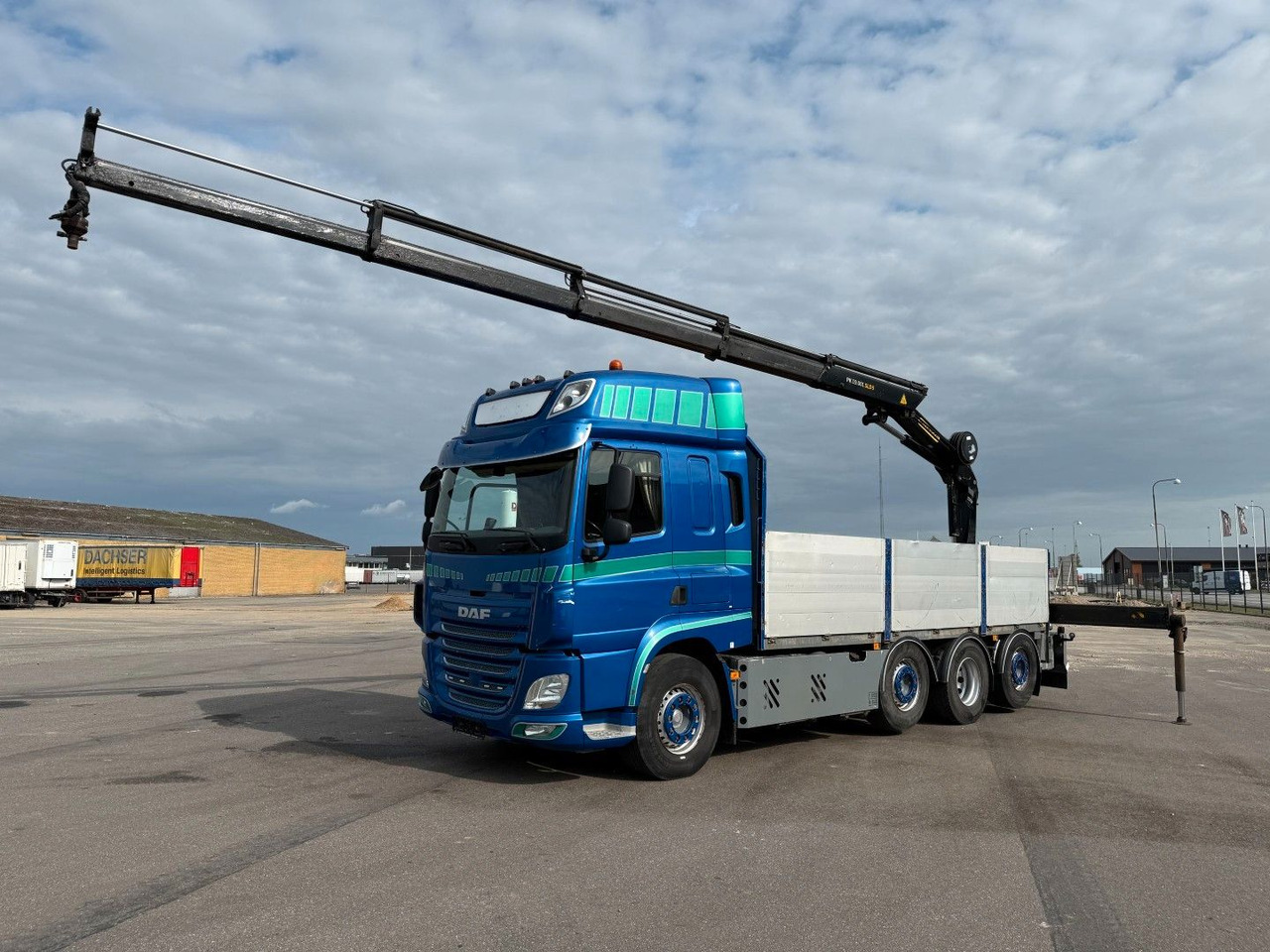 DAF CF 510 8x2*6 / Crane Palfinger PK 19.001 - Camión grúa: foto 1 DAF CF 510 8x2*6 / Crane Palfinger PK 19.001 - Camión grúa: foto 1