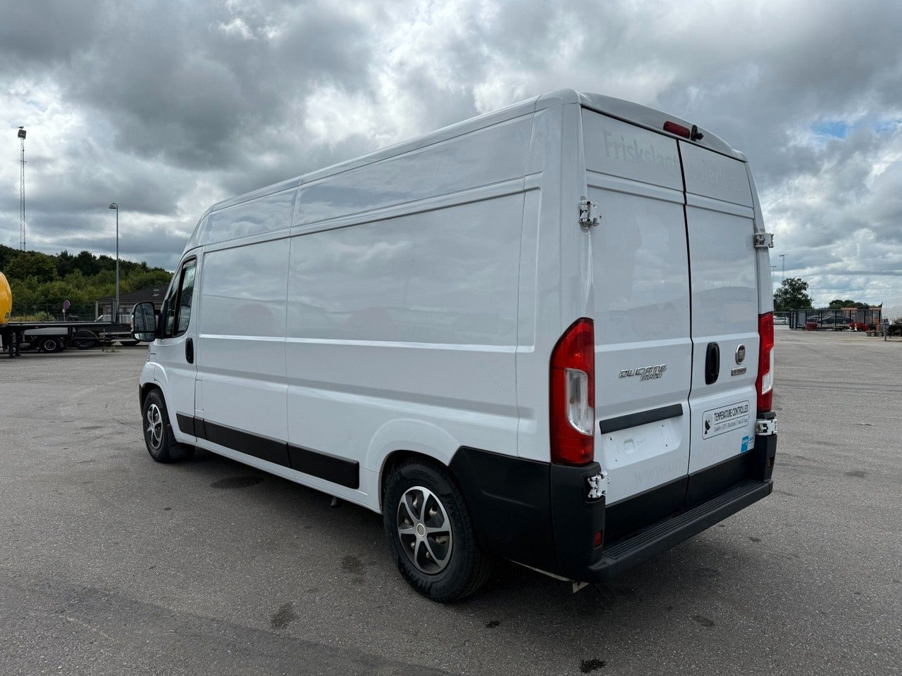 Fiat Ducato 2.3 MJT 150 Waeco Frigo (Engine Damage) - Furgoneta frigorifica: foto 4 Fiat Ducato 2.3 MJT 150 Waeco Frigo (Engine Damage) - Furgoneta frigorifica: foto 4