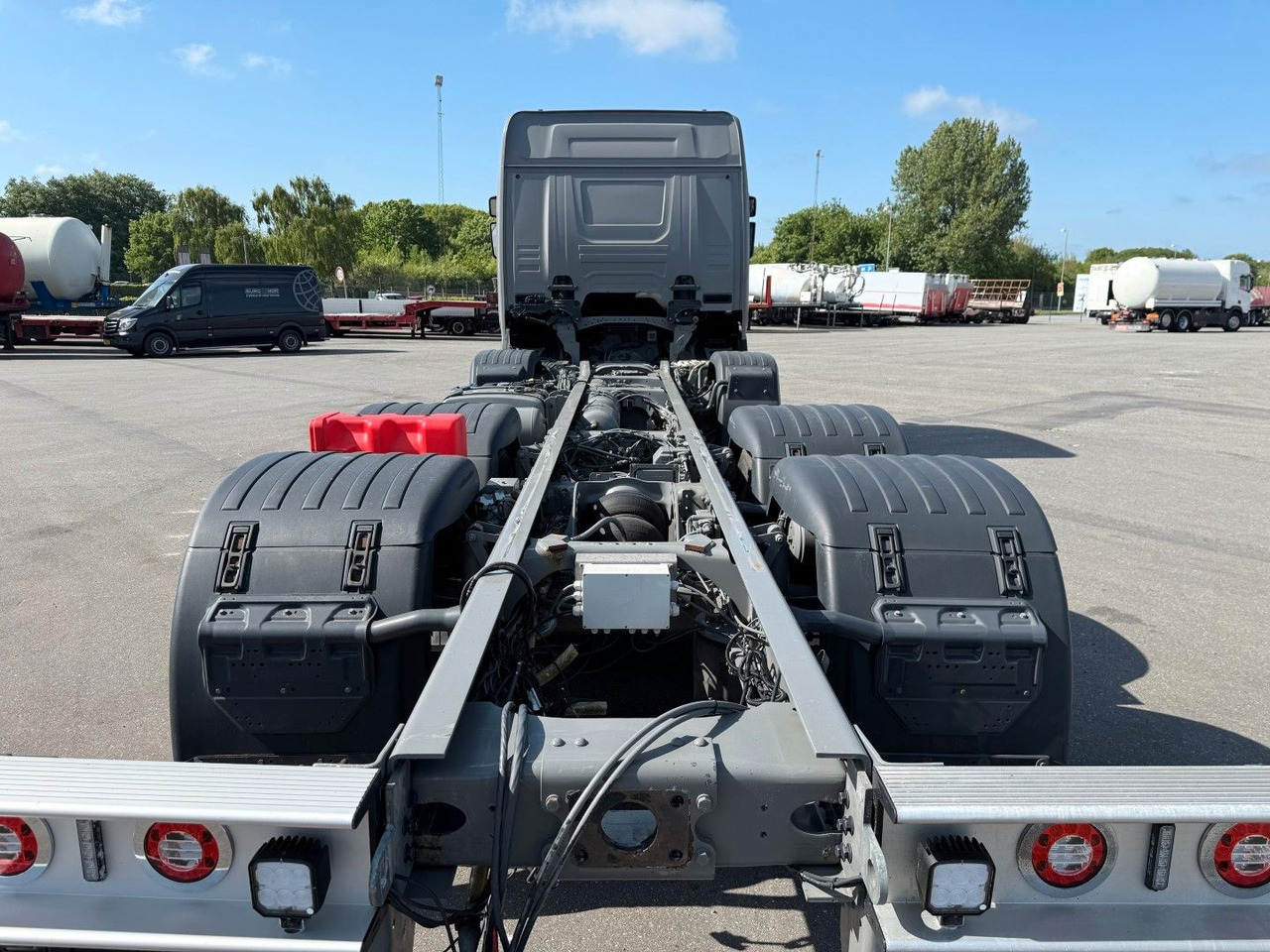 Scania G450 NGS 8x2*6 ADR Chassis / Fahrgestell Euro 6 - Camión chasis: foto 5 Scania G450 NGS 8x2*6 ADR Chassis / Fahrgestell Euro 6 - Camión chasis: foto 5