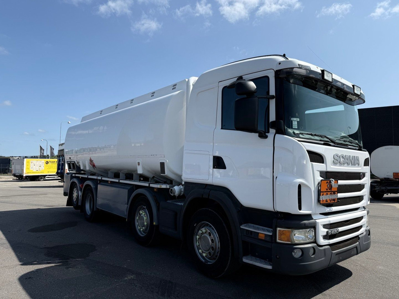Scania G480 8x2*6 24.000 L / 5 compartments / ADR Tank - Camión cisterna: foto 2 Scania G480 8x2*6 24.000 L / 5 compartments / ADR Tank - Camión cisterna: foto 2