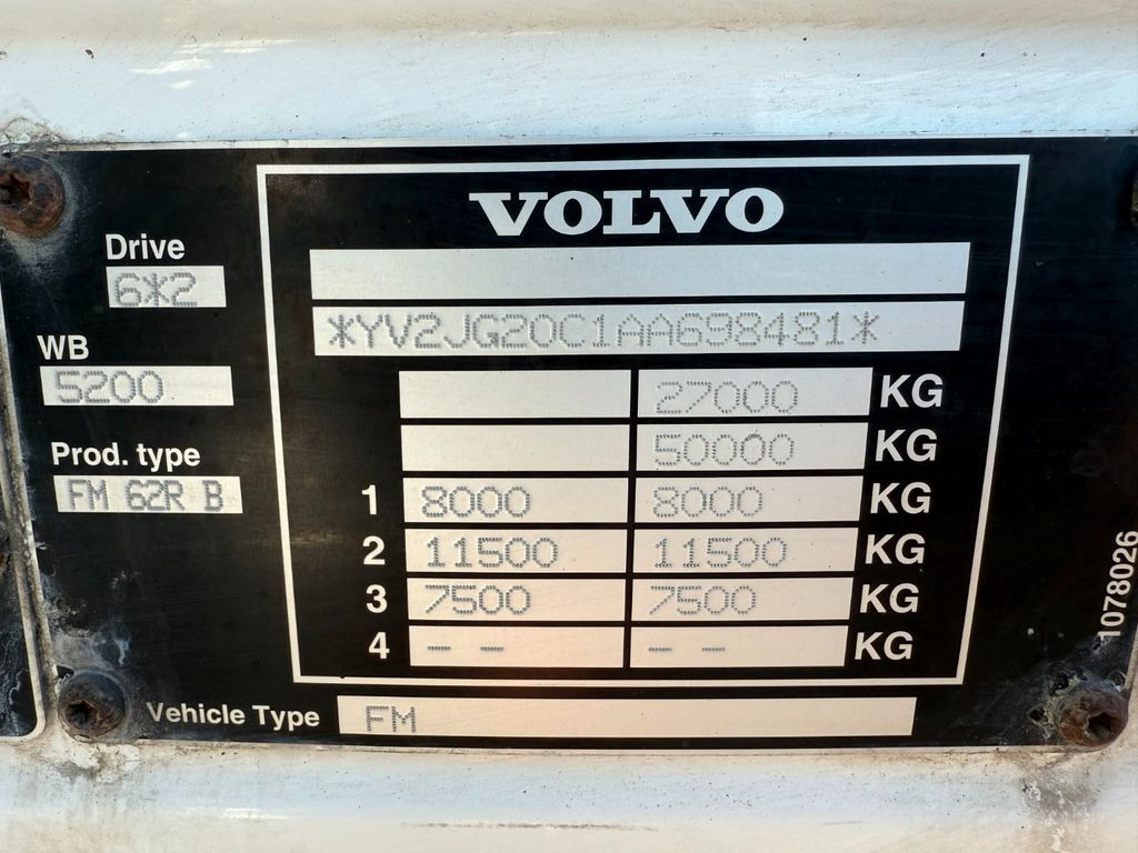 Camión cisterna Volvo FM460 8x2*6 24.000 l. ADR Tank: foto 19