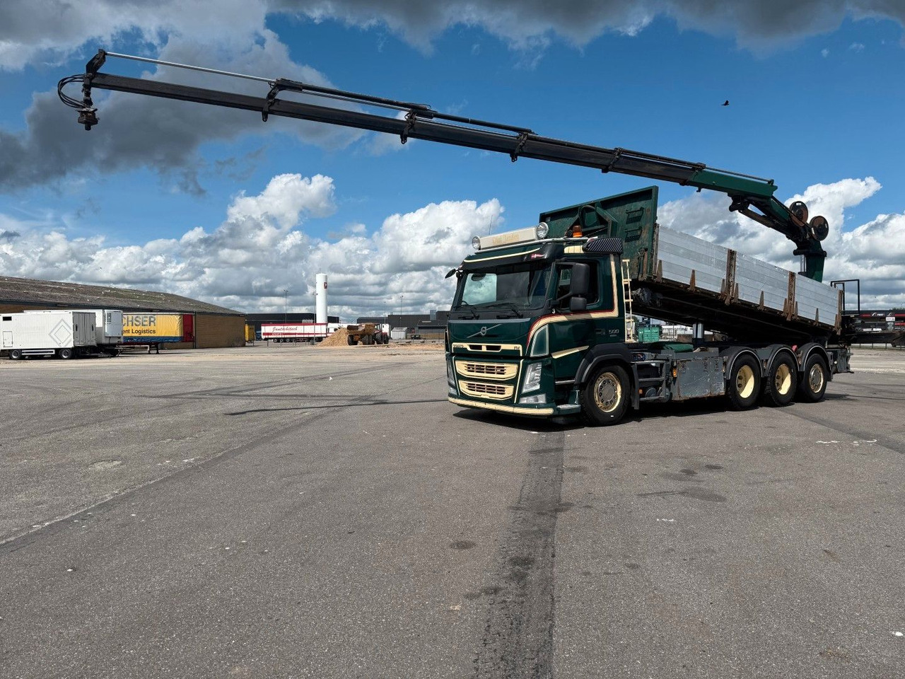 Volvo FM500 8x4*4 Tipper / Crane HMF2620-K5 - Camión volquete, Camión grúa: foto 2 Volvo FM500 8x4*4 Tipper / Crane HMF2620-K5 - Camión volquete, Camión grúa: foto 2