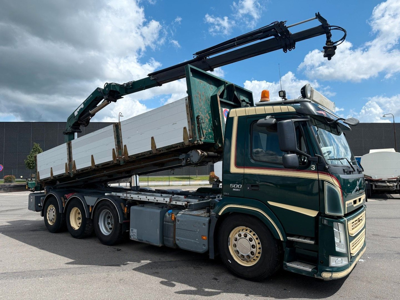 Volvo FM500 8x4*4 Tipper / Crane HMF2620-K5 - Camión volquete, Camión grúa: foto 3 Volvo FM500 8x4*4 Tipper / Crane HMF2620-K5 - Camión volquete, Camión grúa: foto 3