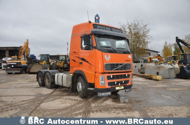 Volvo FH16 6x4 !engine defect! - Cabeza tractora: foto 2 Volvo FH16 6x4 !engine defect! - Cabeza tractora: foto 2