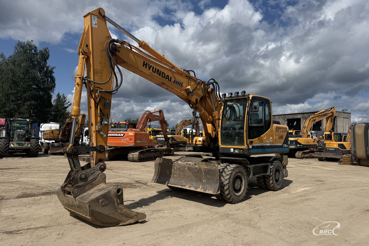 Hyundai Robex - Excavadora de ruedas: foto 1 Hyundai Robex - Excavadora de ruedas: foto 1