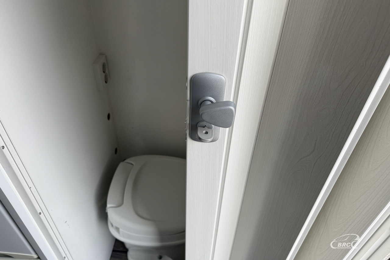 Camión portavehículos Stewart & Stevenson M1078 LMTV: foto 12 Camión portavehículos Stewart & Stevenson M1078 LMTV: foto 12