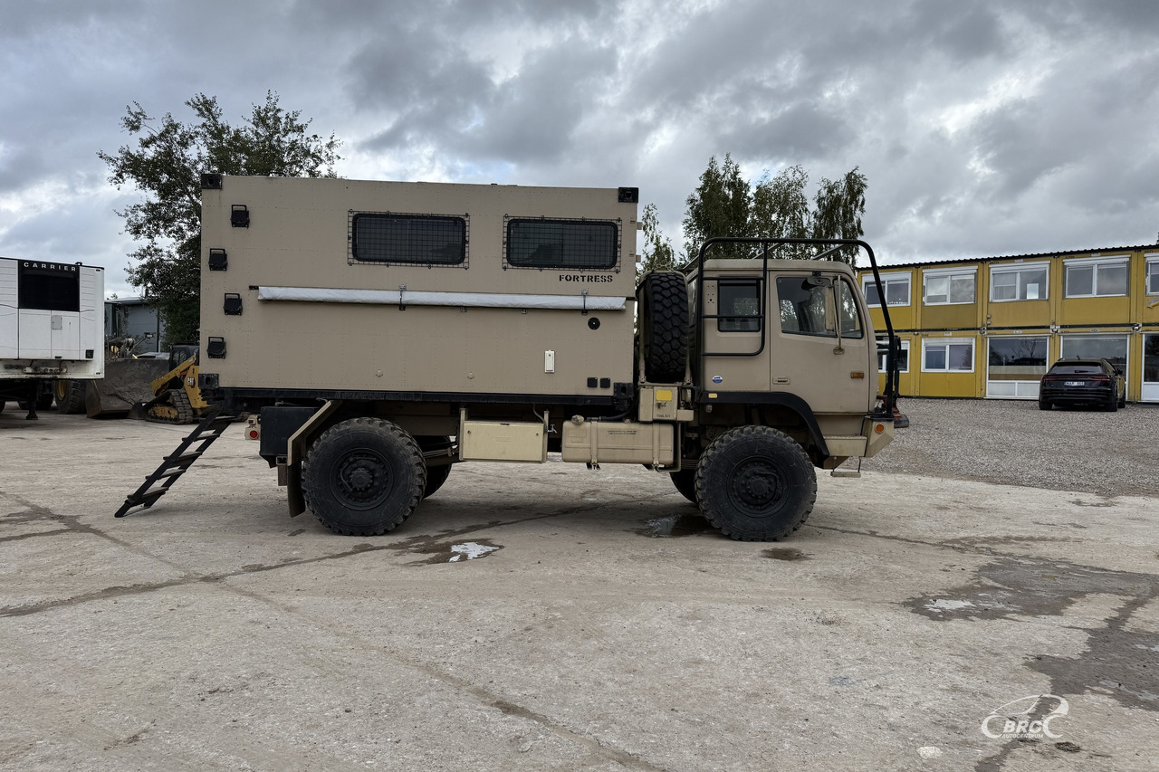 Camión portavehículos Stewart & Stevenson M1078 LMTV: foto 16 Camión portavehículos Stewart & Stevenson M1078 LMTV: foto 16