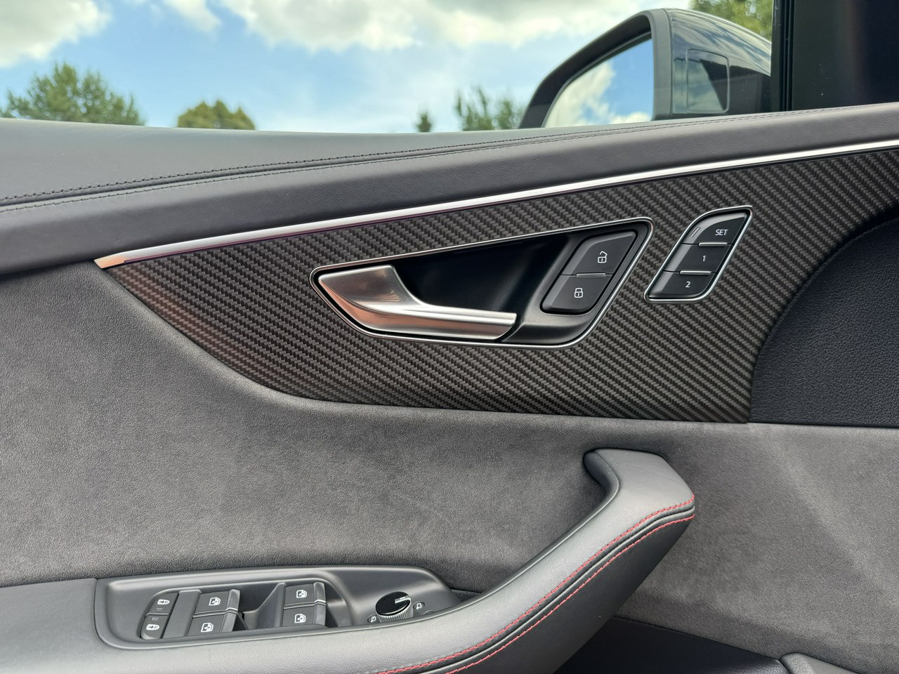 SUV/ Todoterreno Audi RS Q8: foto 17