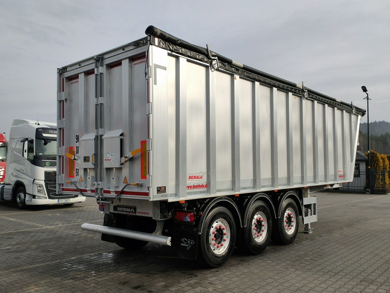 Benalu MULTIRUNNER 87 - Semirremolque volquete: foto 4 Benalu MULTIRUNNER 87 - Semirremolque volquete: foto 4