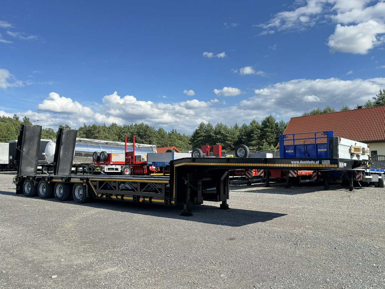 Bodex 4 osiowa NN4J Niskopodwoziówka Niskopodwozie Nowe Opony - Semirremolque góndola rebajadas: foto 5 Bodex 4 osiowa NN4J Niskopodwoziówka Niskopodwozie Nowe Opony - Semirremolque góndola rebajadas: foto 5