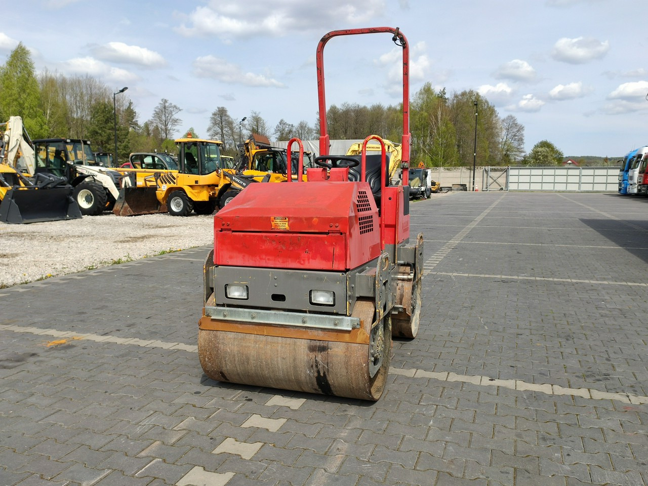 Bomag BW 100 ADM-2 1,6t - Rodillo: foto 3 Bomag BW 100 ADM-2 1,6t - Rodillo: foto 3