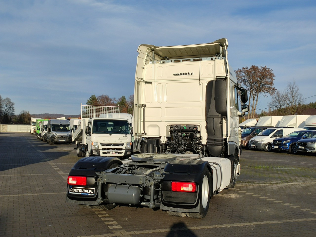 Cabeza tractora DAF XF 106.460 Euro 6 LowDeck Mega: foto 11