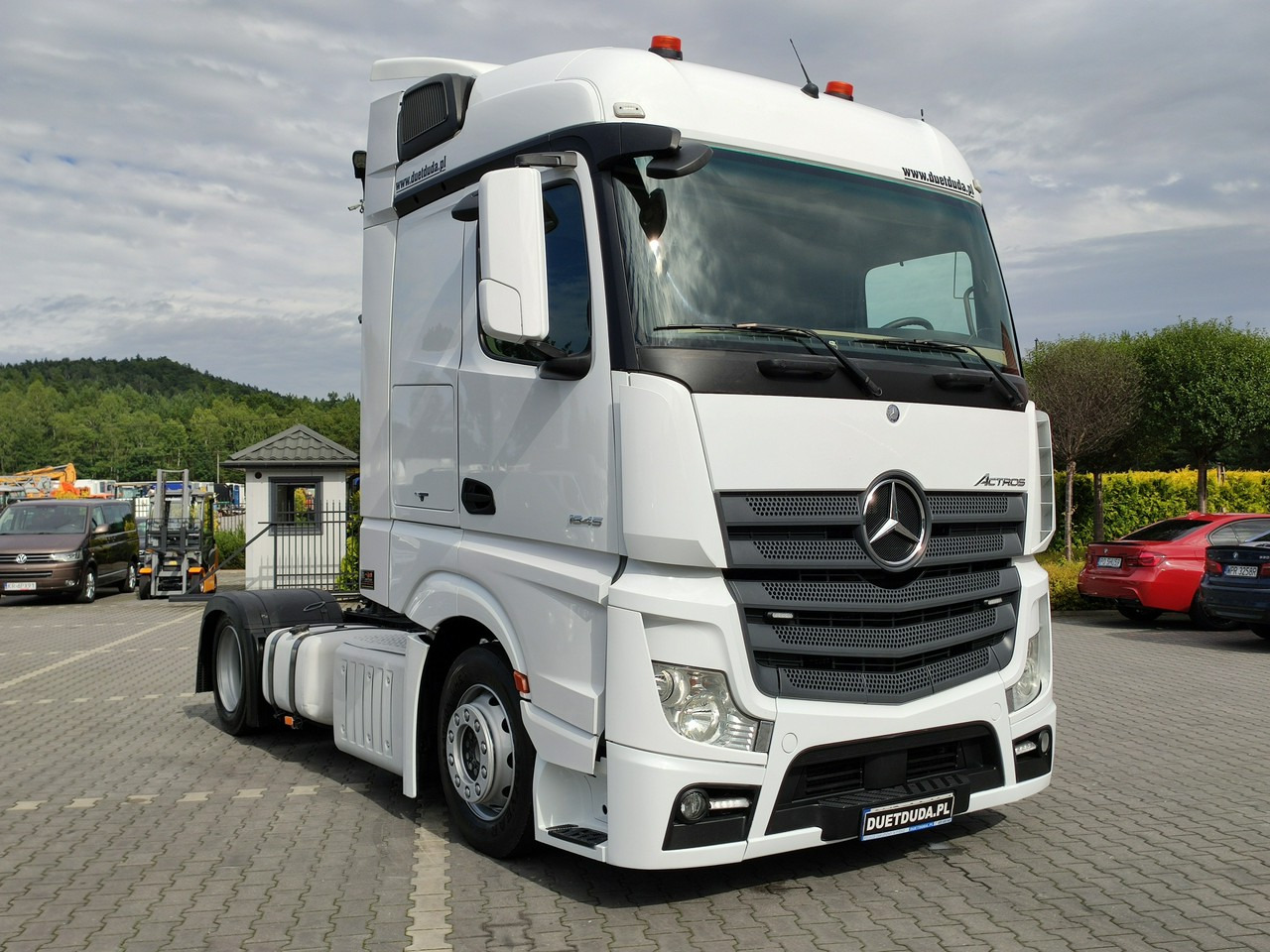 Mercedes ACTROS 1845 Euro 6 Low Deck Mega !!! - Cabeza tractora: foto 1 Mercedes ACTROS 1845 Euro 6 Low Deck Mega !!! - Cabeza tractora: foto 1