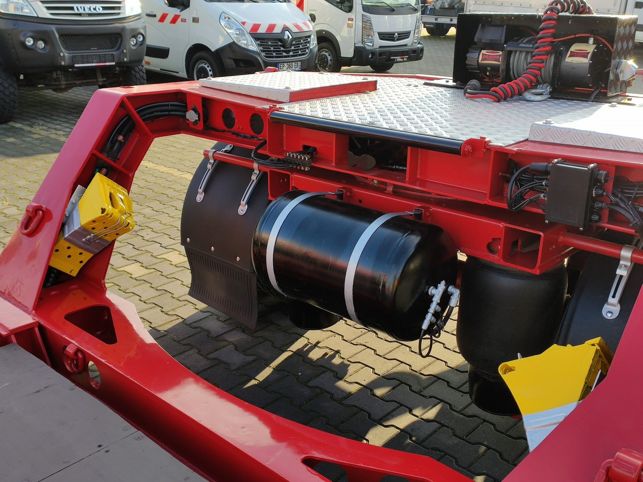 Semirremolque góndola rebajadas EMTECH 2 osiowa PCN 18 TIEFBETT Zagłębiana Rozciągana Oś Skrętna UNIKAT: foto 24 Semirremolque góndola rebajadas EMTECH 2 osiowa PCN 18 TIEFBETT Zagłębiana Rozciągana Oś Skrętna UNIKAT: foto 24