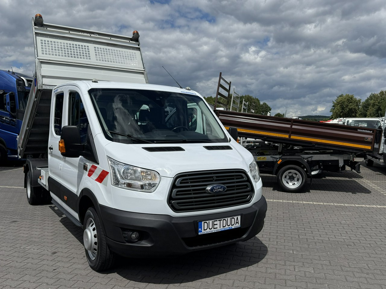 Ford Transit - Furgoneta basculante: foto 2 Ford Transit - Furgoneta basculante: foto 2