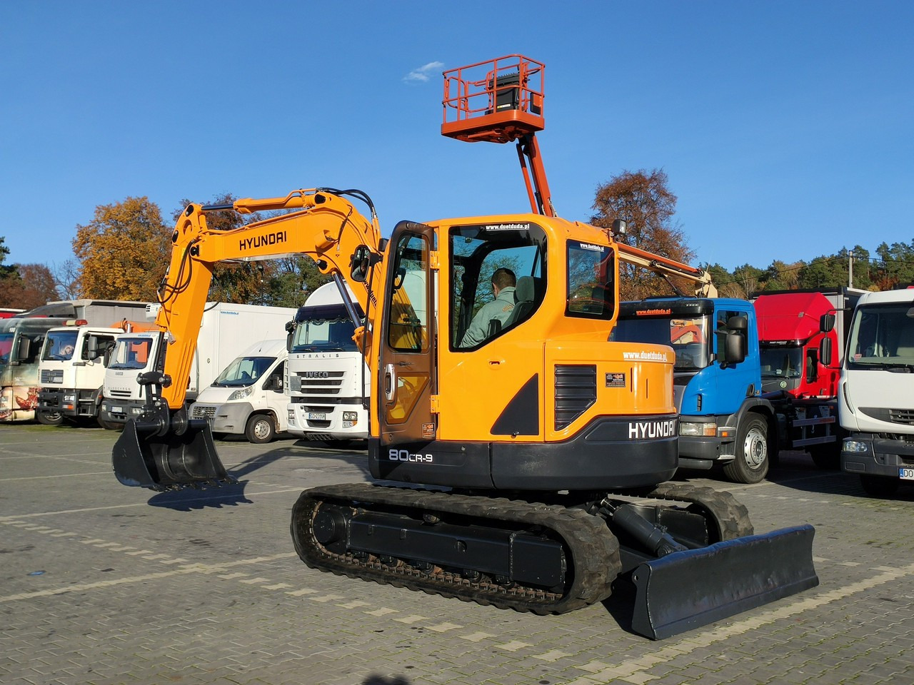 Hyundai ROBEX 80CR-9 2013r 8,3 tony - Excavadora de cadenas: foto 5 Hyundai ROBEX 80CR-9 2013r 8,3 tony - Excavadora de cadenas: foto 5