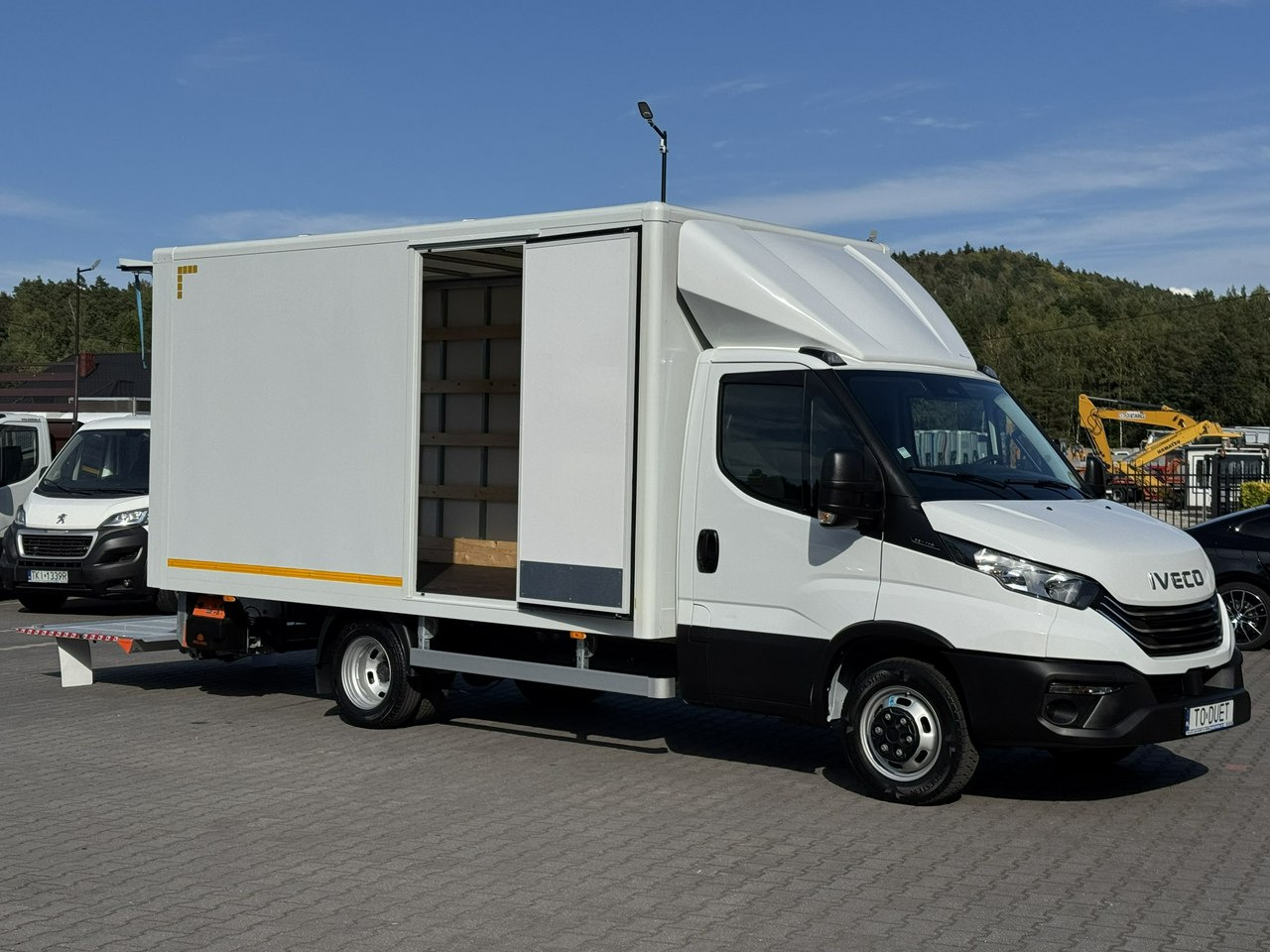 Iveco Daily 35C14 - Furgoneta caja cerrada: foto 1 Iveco Daily 35C14 - Furgoneta caja cerrada: foto 1