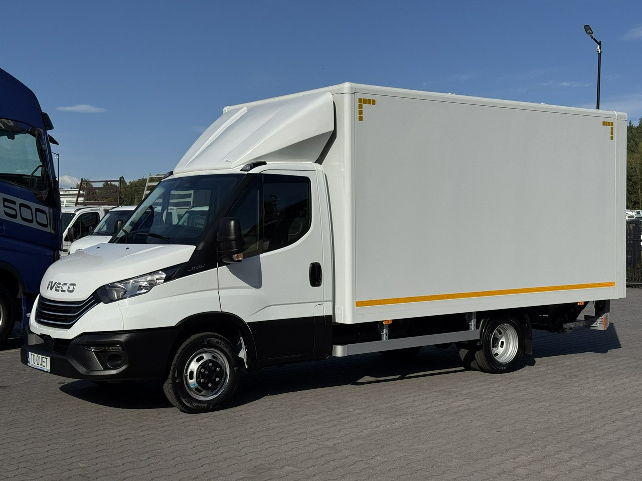 Iveco Daily 35C14 - Furgoneta caja cerrada: foto 2 Iveco Daily 35C14 - Furgoneta caja cerrada: foto 2