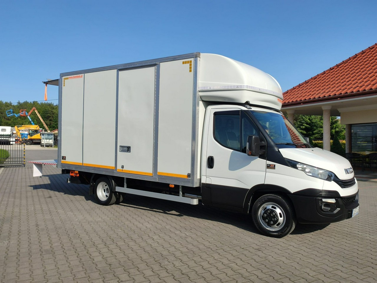 Iveco Daily 35C14 - Furgoneta caja cerrada: foto 1 Iveco Daily 35C14 - Furgoneta caja cerrada: foto 1