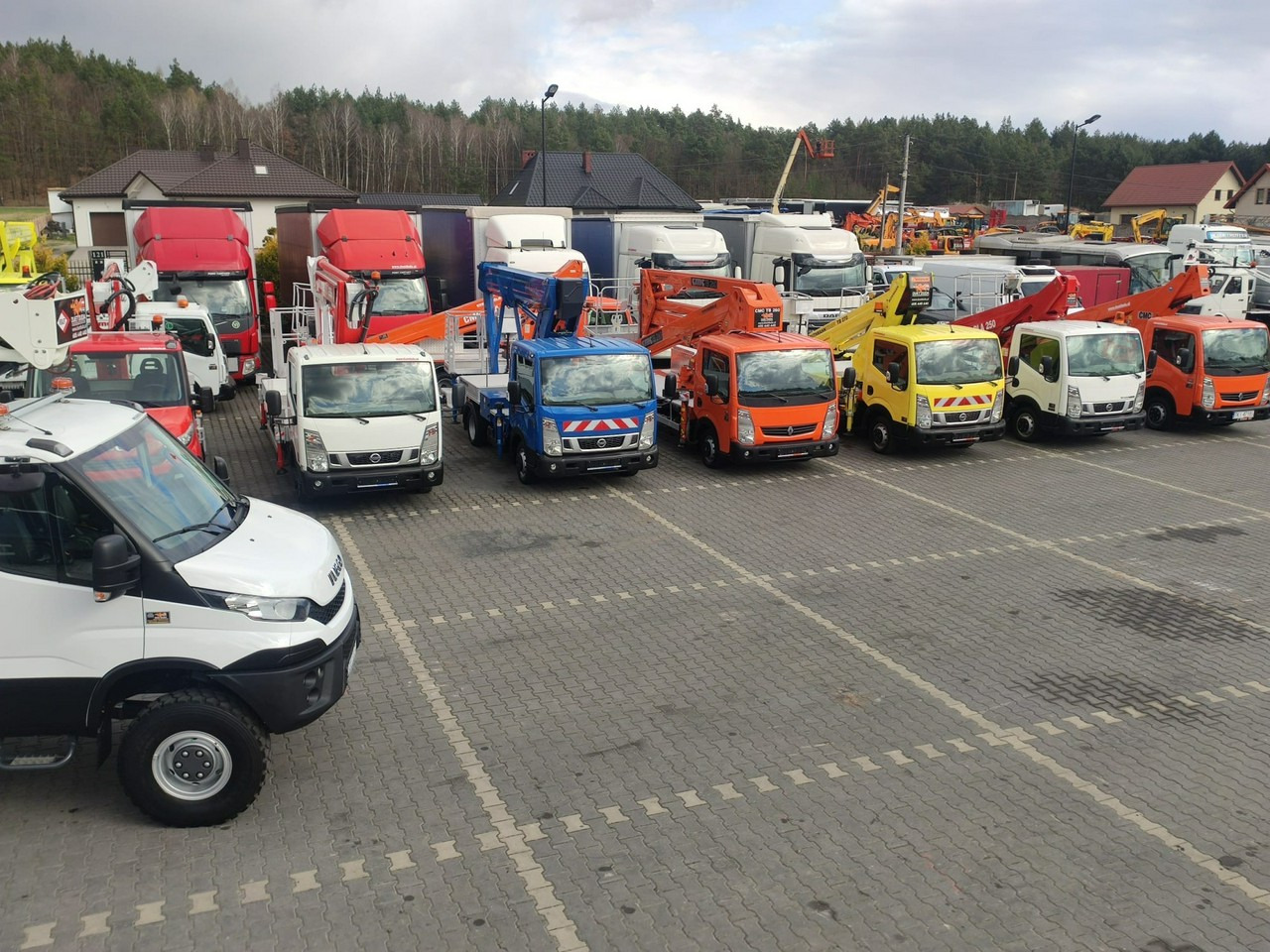 Leasing para Iveco Daily 55S17W 4x4 Zwyżka 19m Versalift Lat 55 TB Time France Iveco Daily 55S17W 4x4 Zwyżka 19m Versalift Lat 55 TB Time France: foto 28