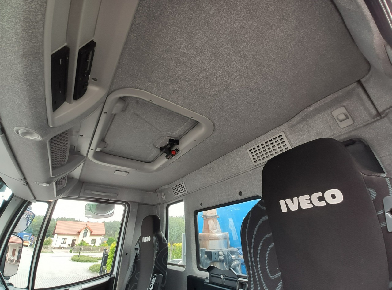 Camión volquete Iveco Trakker 360 EEV Manual 6x4 Wywrot 3-stronny Hydroburta Bok i Tył: foto 31