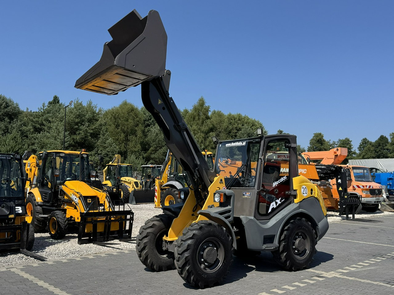 Mecalac AX 700 Szybko-Złącze Łyżka Super Stan - Cargadora de ruedas: foto 4 Mecalac AX 700 Szybko-Złącze Łyżka Super Stan - Cargadora de ruedas: foto 4