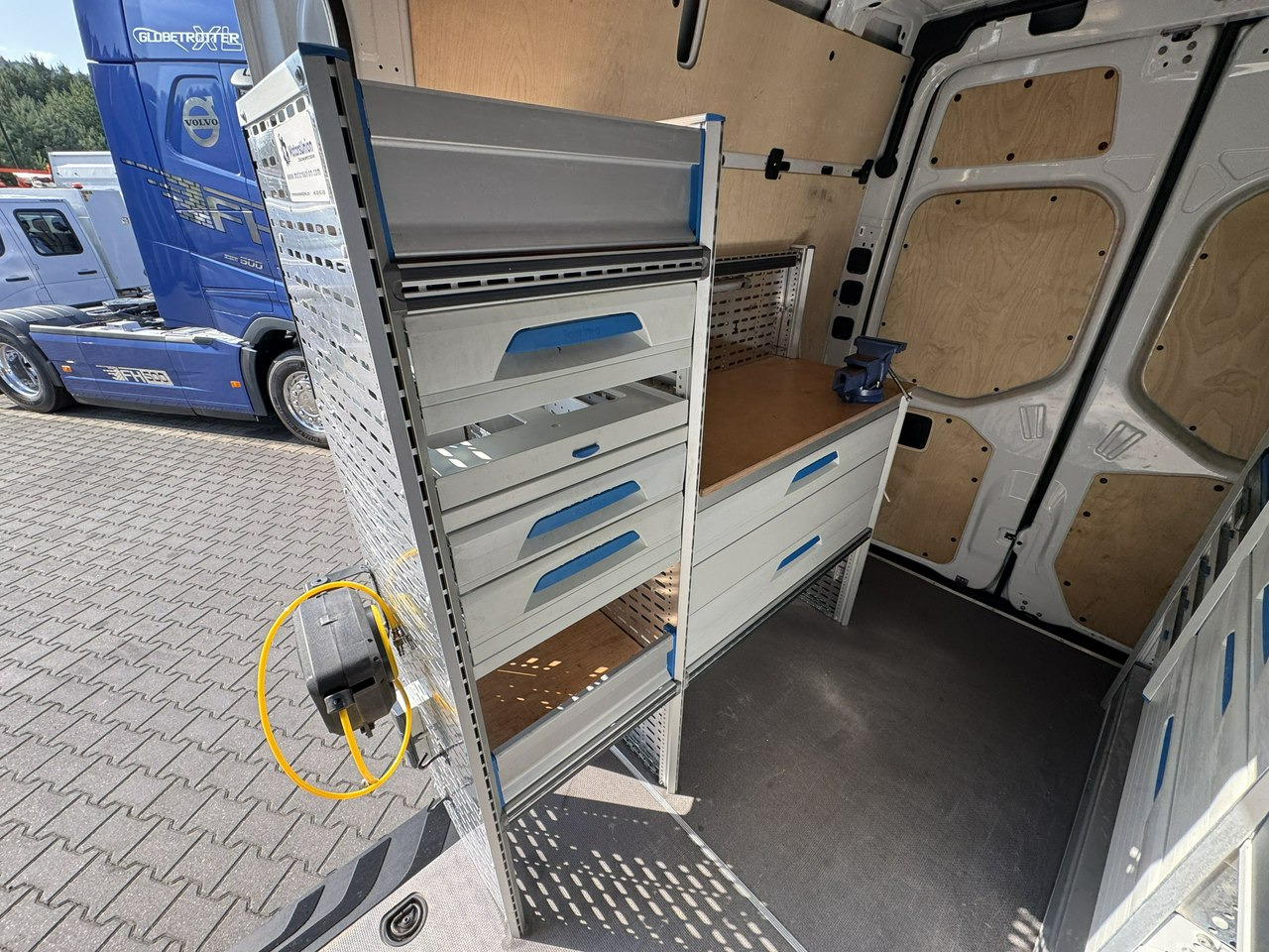 Furgón Mercedes Sprinter: foto 23