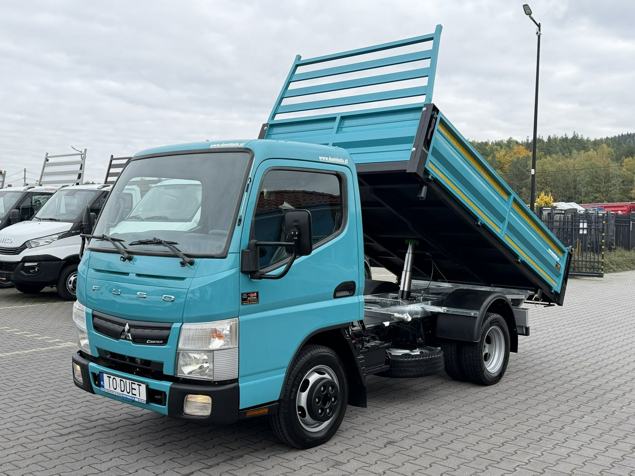 Mitsubishi Canter - Furgoneta basculante: foto 5 Mitsubishi Canter - Furgoneta basculante: foto 5