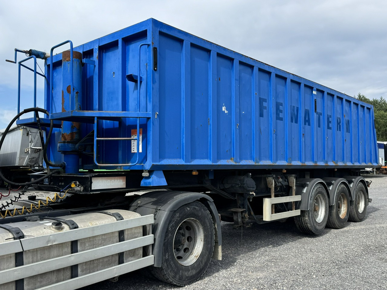 Ovibos Kargomil 35m STALOWA OKAZJA Stan Dobry !!! - Semirremolque volquete: foto 2 Ovibos Kargomil 35m STALOWA OKAZJA Stan Dobry !!! - Semirremolque volquete: foto 2