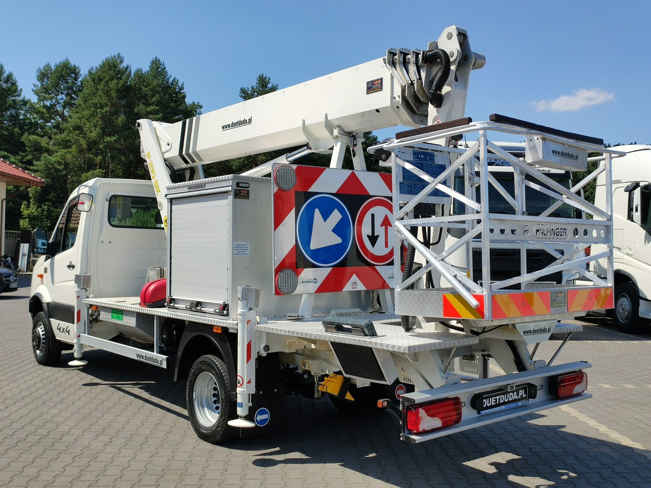 Camión con plataforma elevadora Volkswagen Crafter: foto 20