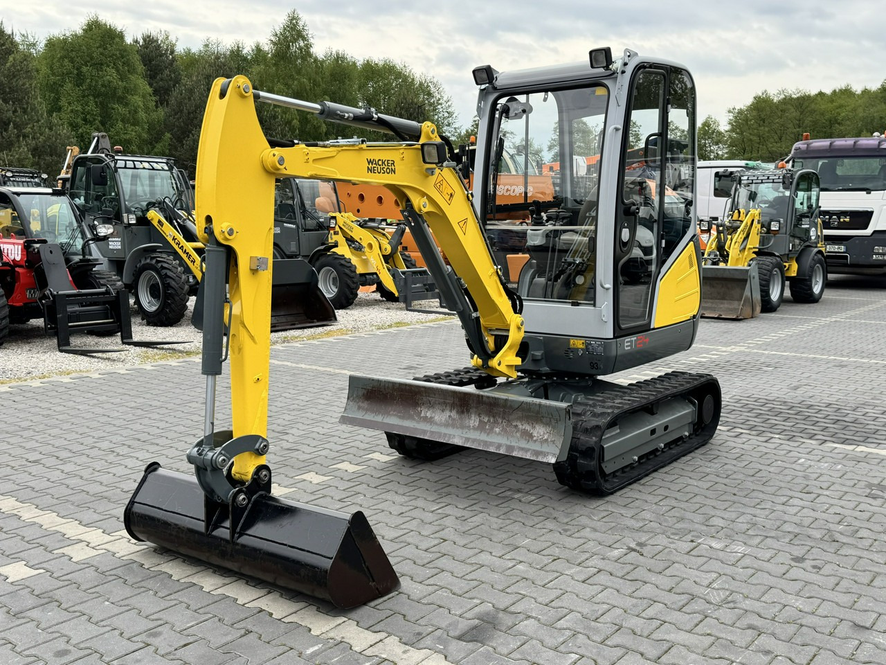 Wacker Neuson ET 24 Mało Używana Przepracowane tylko 800mth - Miniexcavadora: foto 3 Wacker Neuson ET 24 Mało Używana Przepracowane tylko 800mth - Miniexcavadora: foto 3