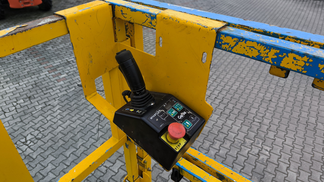 Plataforma de tijeras GENIE GS 4069 DC: foto 19