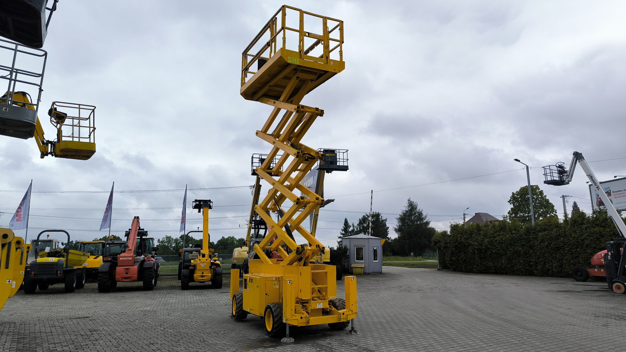 Plataforma de tijeras GENIE GS 4069 DC: foto 17