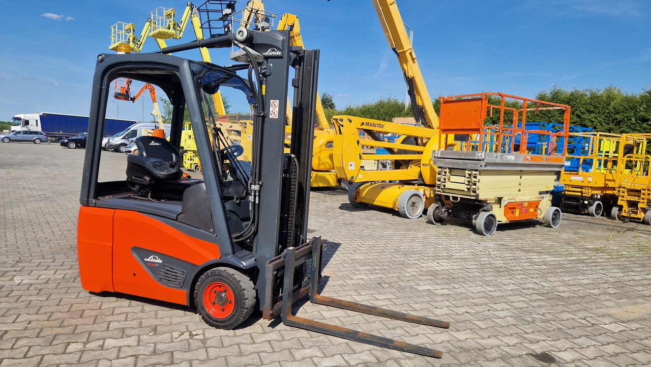 LINDE E 14 EVO - Carretilla elevadora eléctrica: foto 1 LINDE E 14 EVO - Carretilla elevadora eléctrica: foto 1