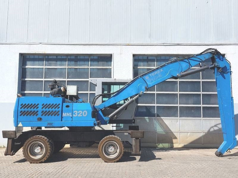Fuchs MHL 320 D - Manipulador de materiales: foto 5 Fuchs MHL 320 D - Manipulador de materiales: foto 5