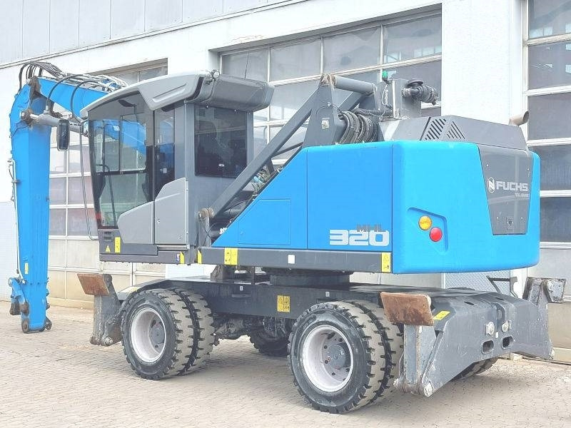 Fuchs MHL 320 F - Manipulador de materiales: foto 3 Fuchs MHL 320 F - Manipulador de materiales: foto 3