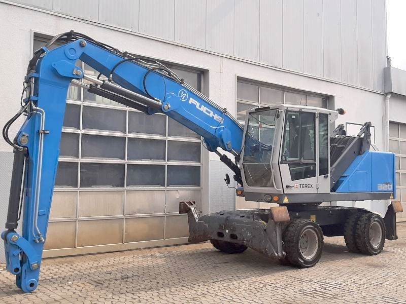 Fuchs MHL 320 F - Manipulador de materiales: foto 2 Fuchs MHL 320 F - Manipulador de materiales: foto 2