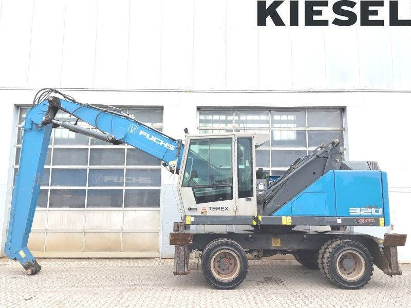 Fuchs MHL 320 F - Manipulador de materiales: foto 1 Fuchs MHL 320 F - Manipulador de materiales: foto 1